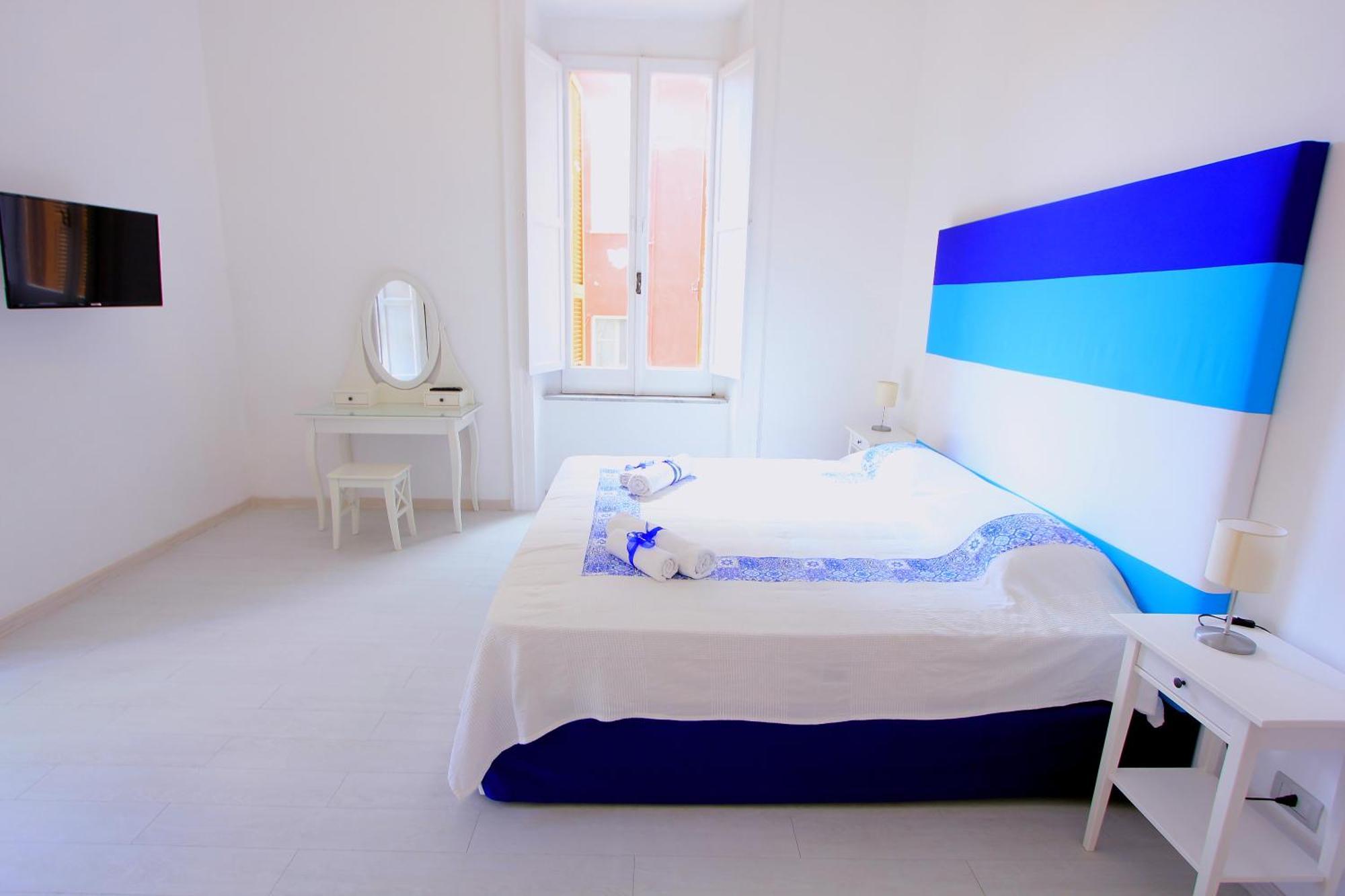 B&B Vitruvio Suites Formia Ruang foto