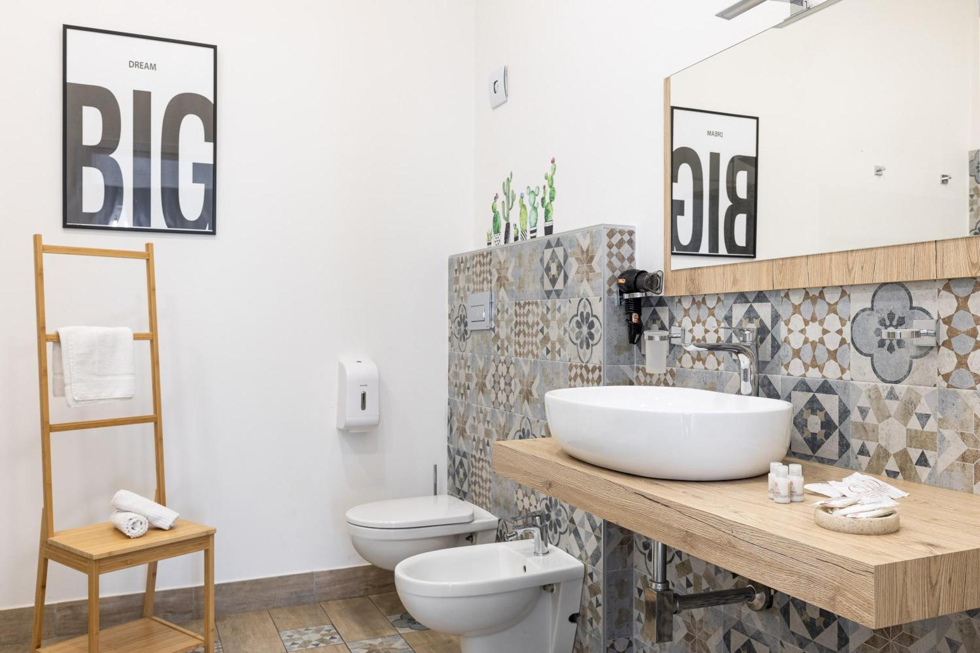 B&B Vitruvio Suites Formia Bagian luar foto