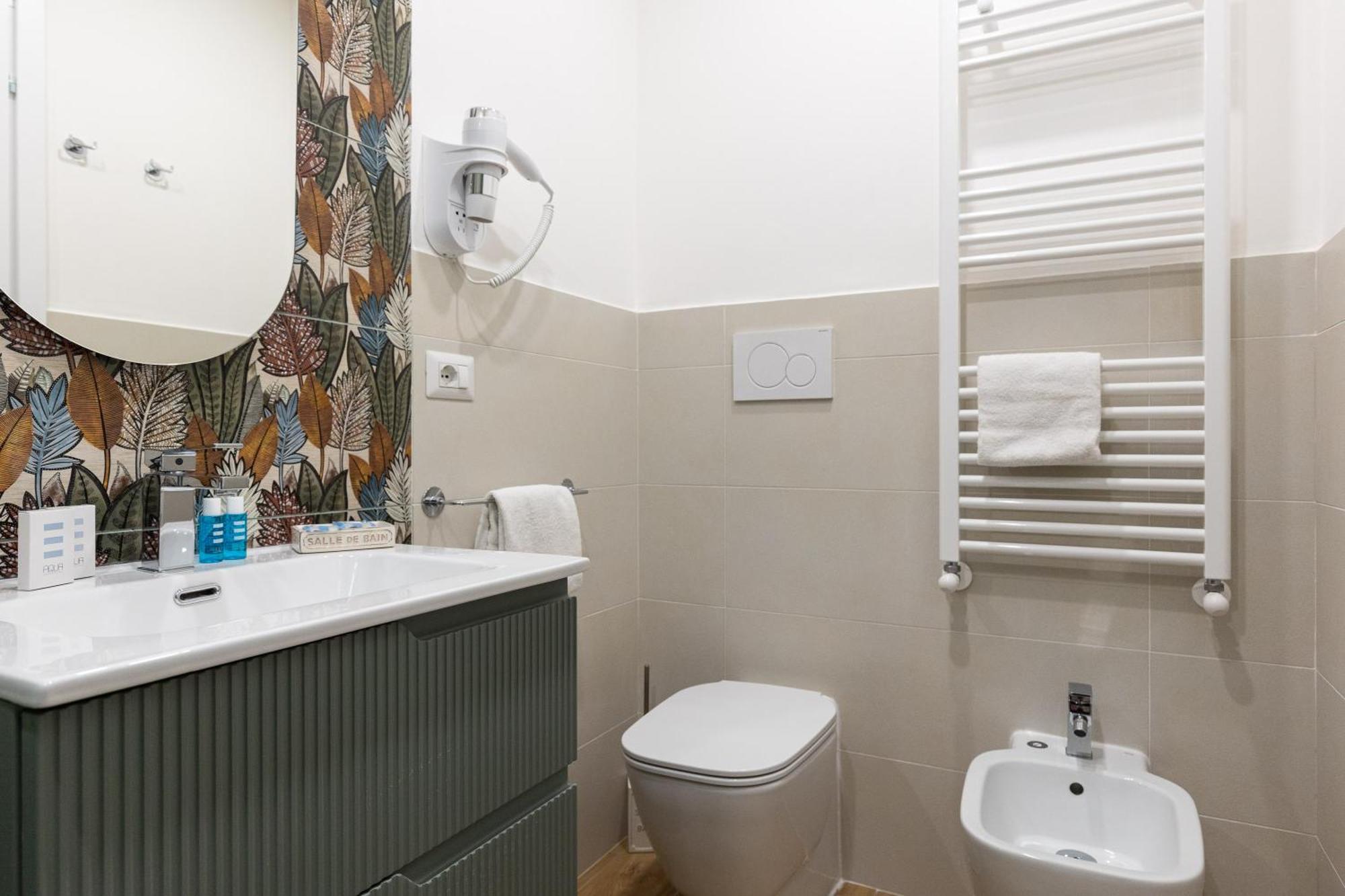 B&B Vitruvio Suites Formia Bagian luar foto