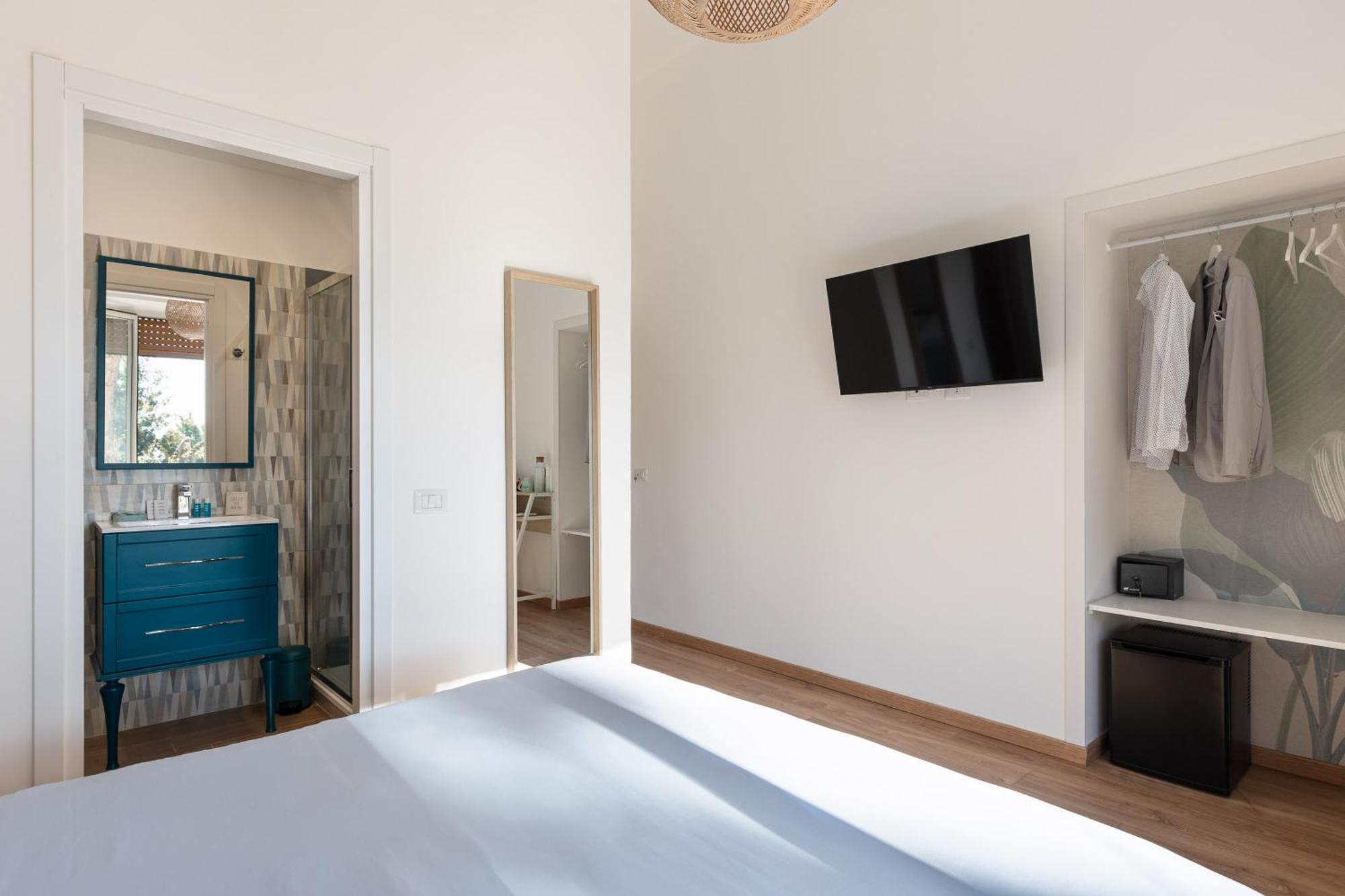 B&B Vitruvio Suites Formia Bagian luar foto