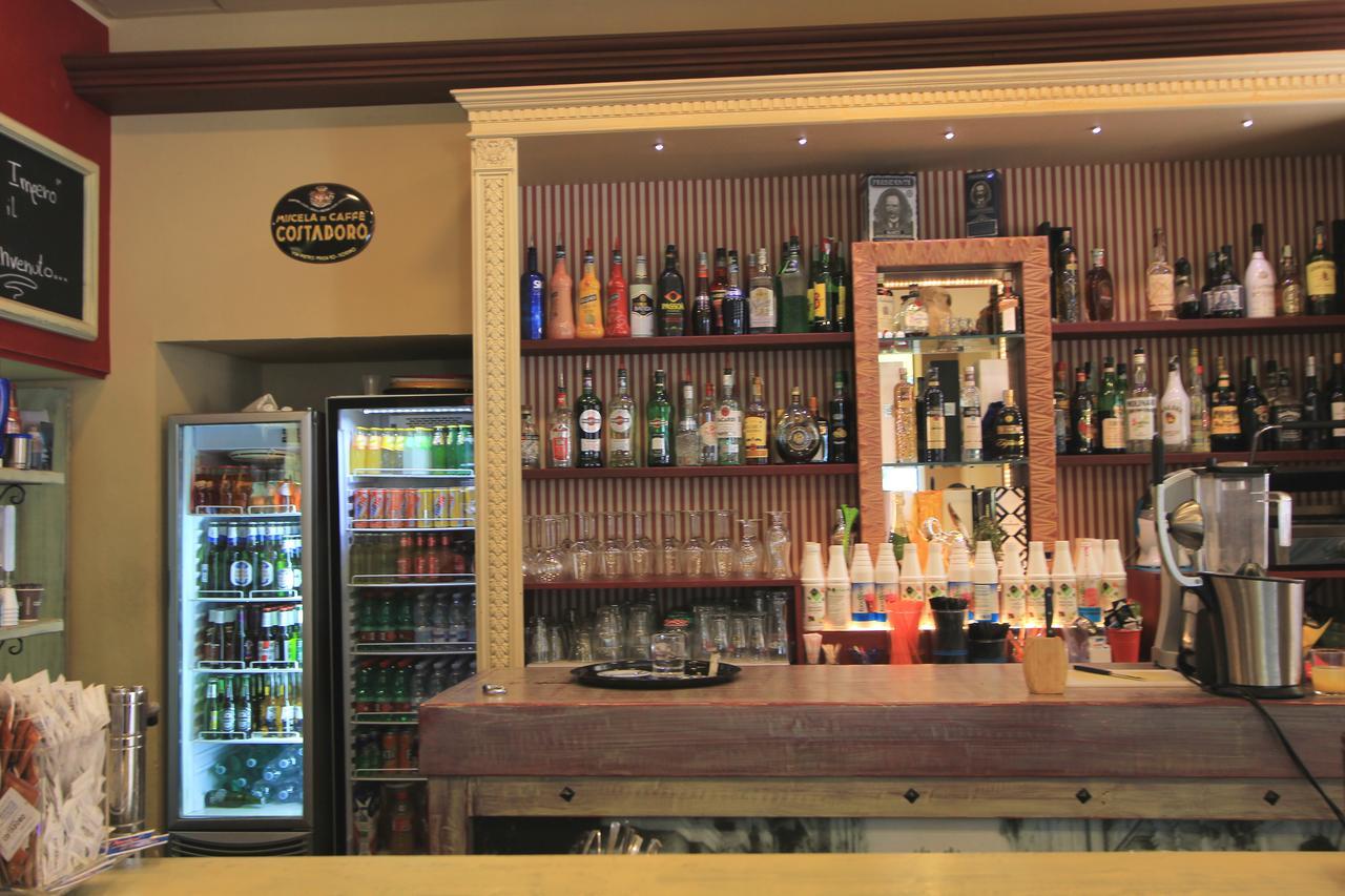 B&B Vitruvio Suites Formia Bagian luar foto