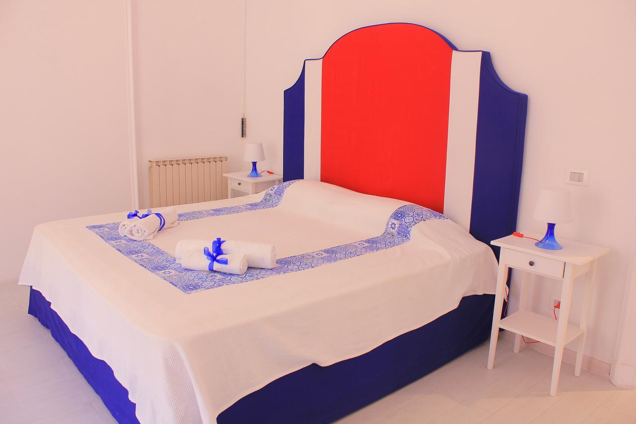 B&B Vitruvio Suites Formia Bagian luar foto