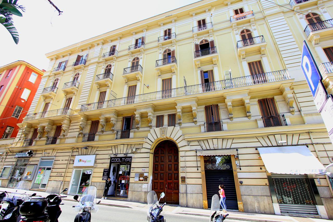 B&B Vitruvio Suites Formia Bagian luar foto