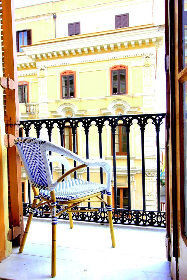 B&B Vitruvio Suites Formia Bagian luar foto