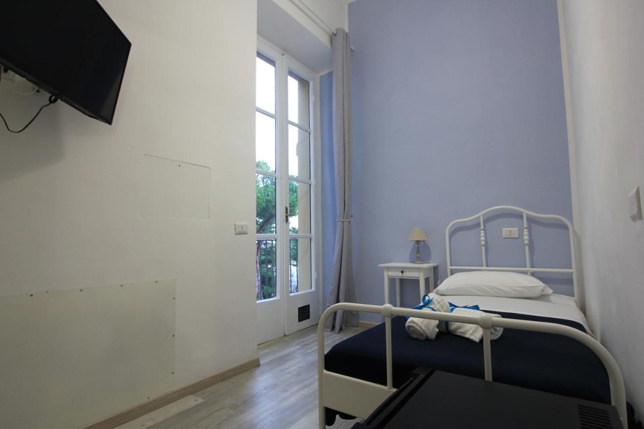 B&B Vitruvio Suites Formia Bagian luar foto