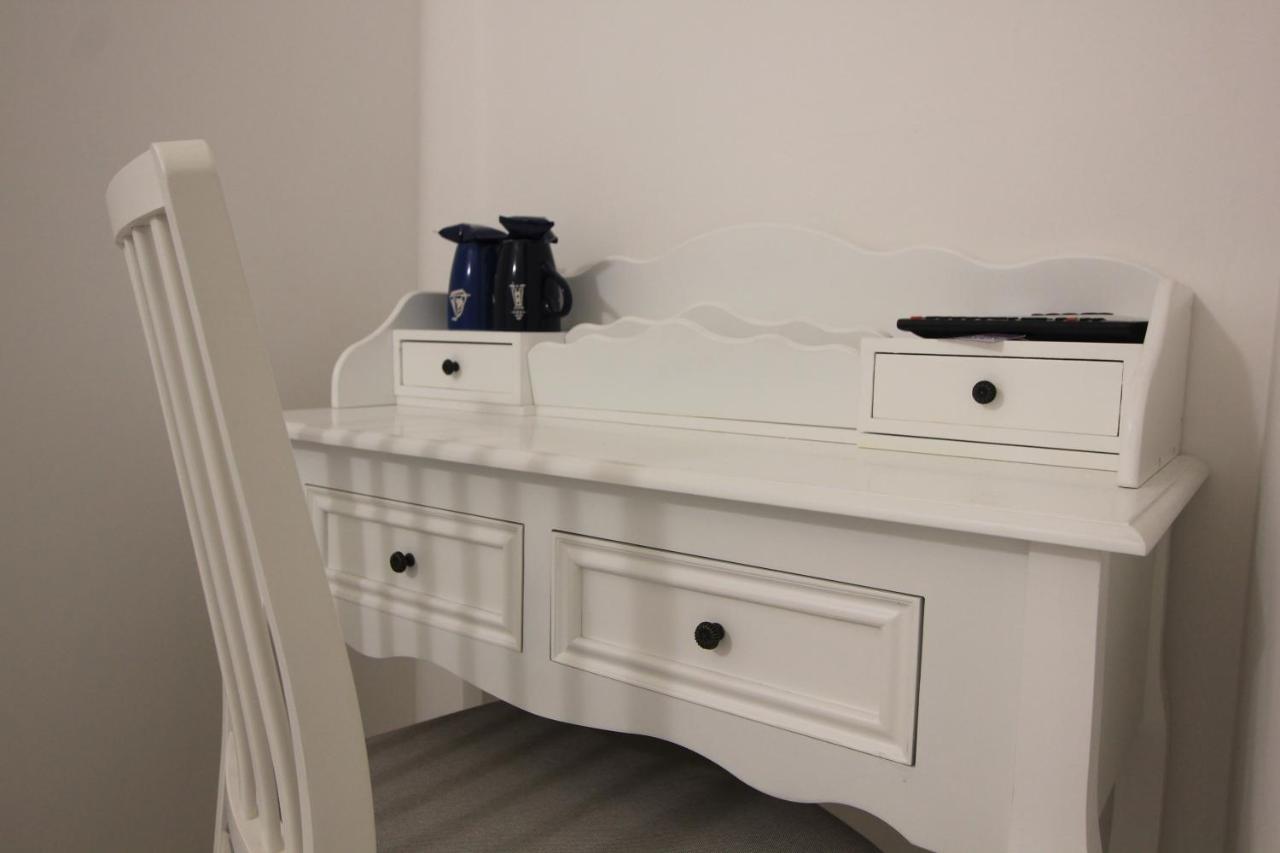 B&B Vitruvio Suites Formia Bagian luar foto