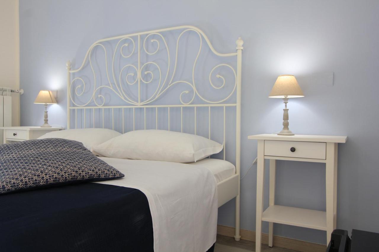 B&B Vitruvio Suites Formia Bagian luar foto